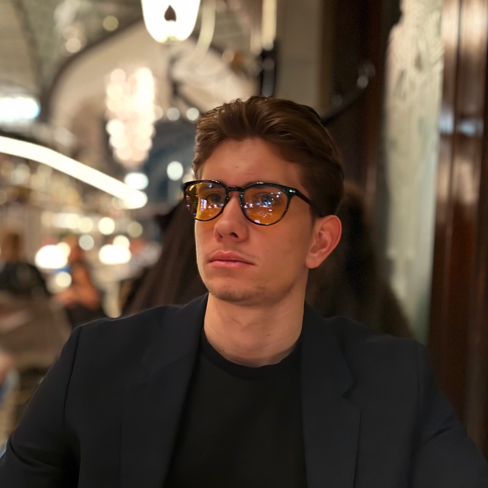 Dezső · founder, DField Solutions